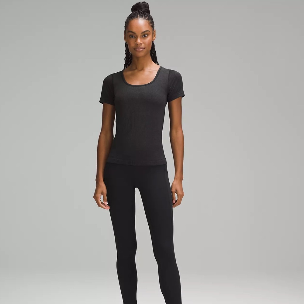 Lululemon Ebb to Street short sleeve tee (size 8)